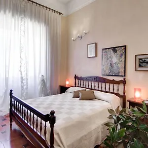 Oltre Le Mura Apartamento